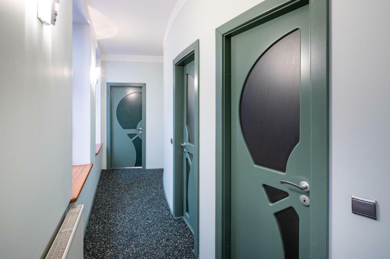 Old Riga Aldaru Street Apartment 2 מראה חיצוני תמונה